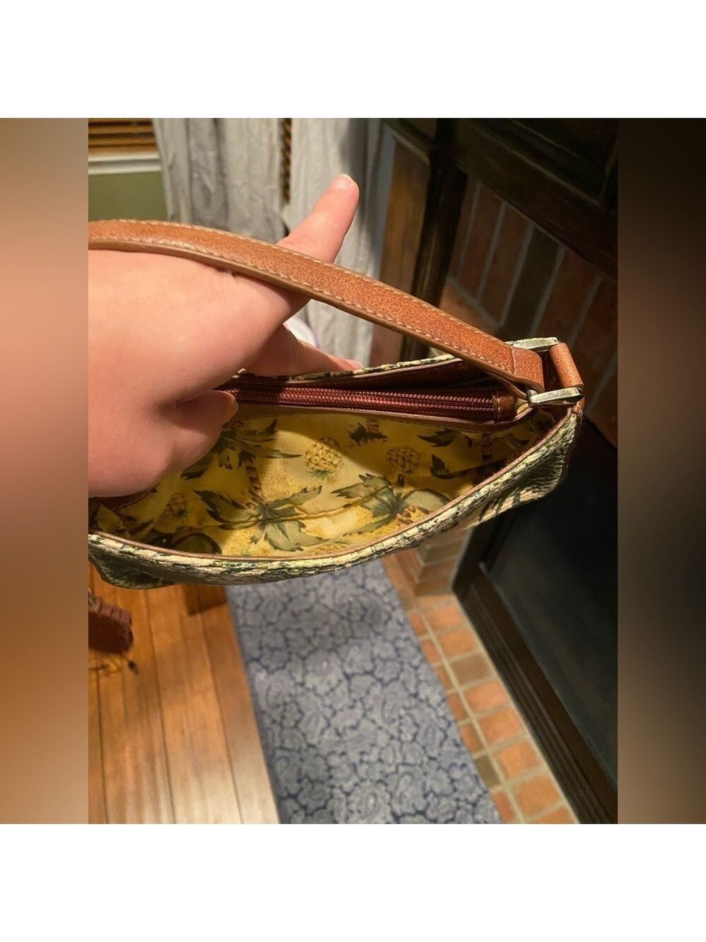 Liz Claiborne Palm Tree Bag - Picture 4 of 9